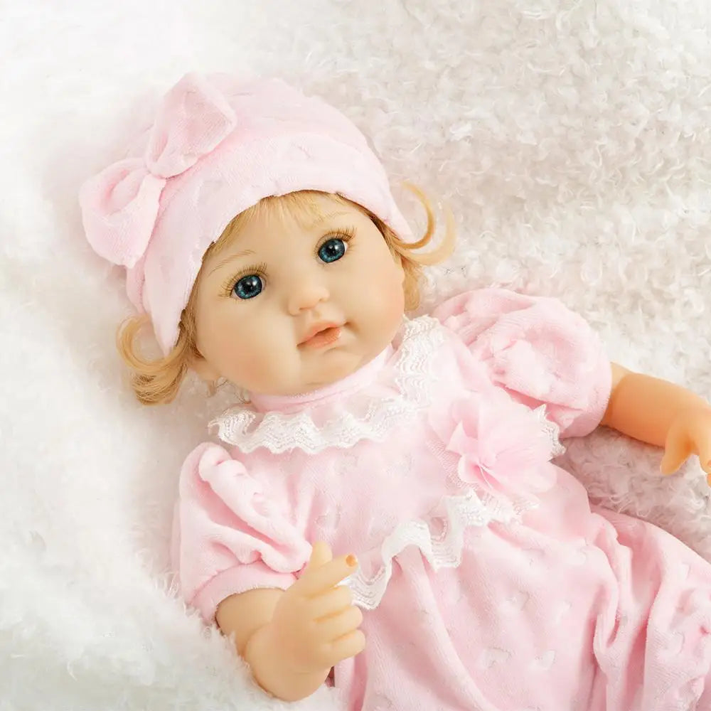 Bebes Reborn Blonde Kiki Doll